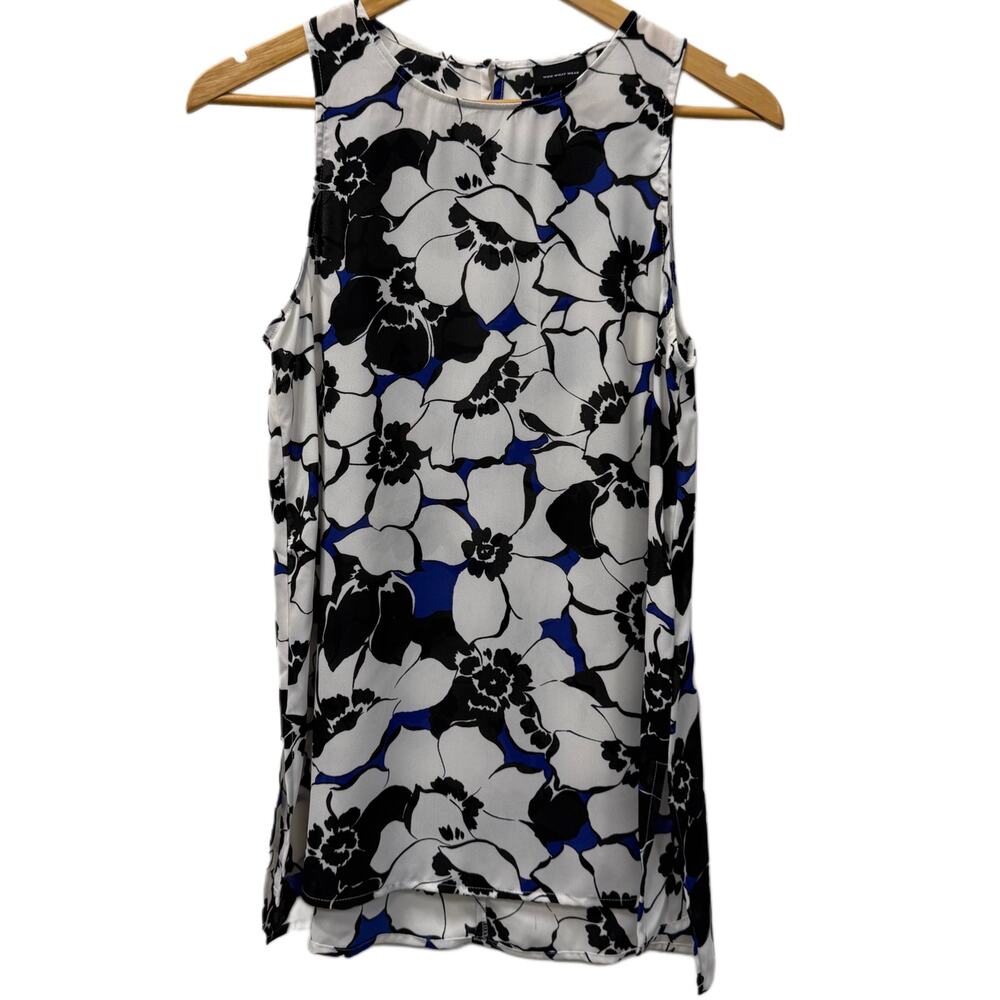 Who What Wear Floral Sleeveless Blouse Size S Black White Blue High-Low Hem Top